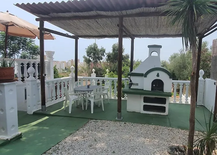 Villa Don Giovanni Fuengirola, Piscina Privada y vistas al mar y a la Montaña